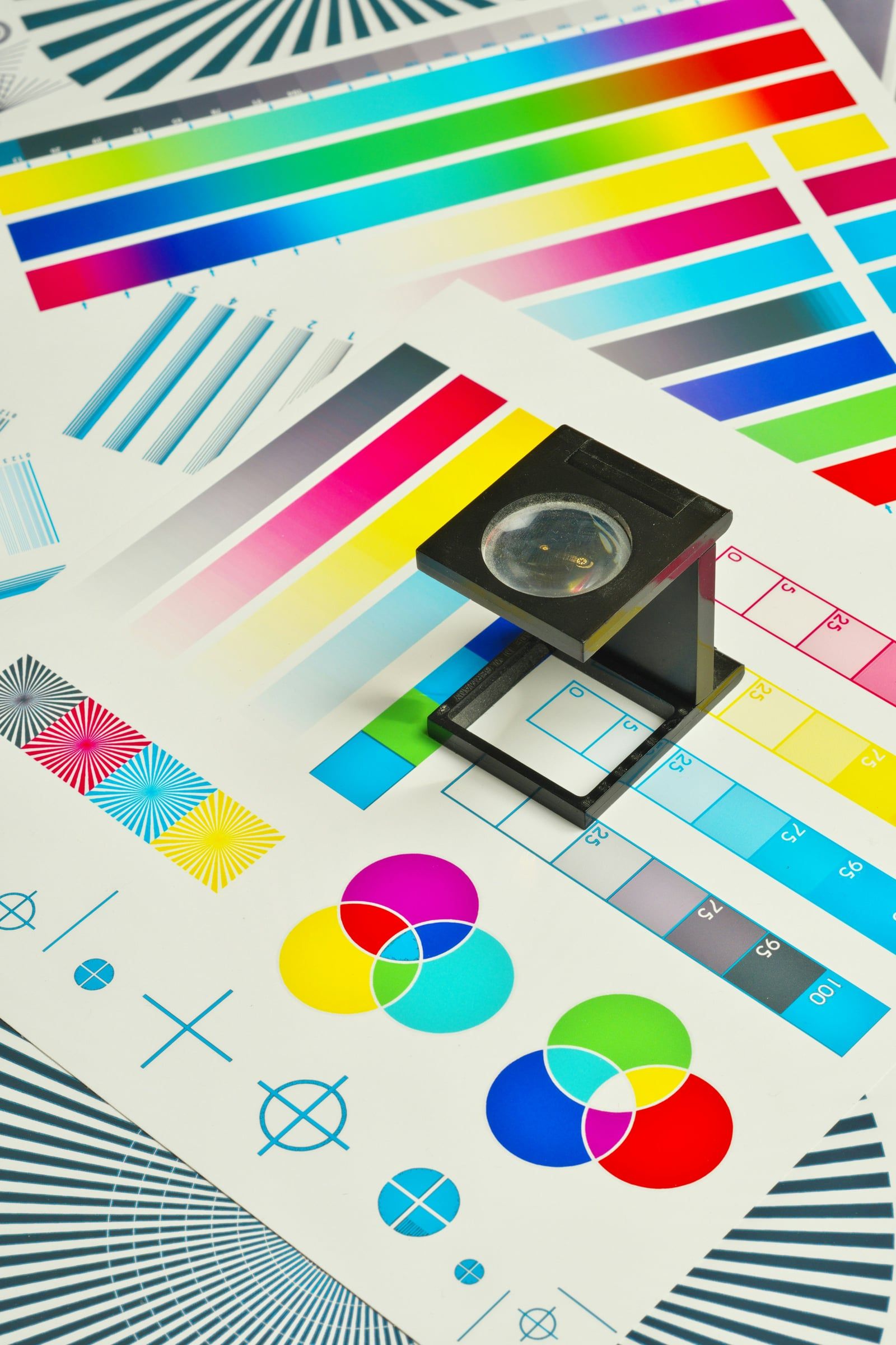 Linen tester on a colour calibration chart